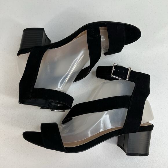 Torrid 8.5 W Asymmetrical Strap Block 2” Heel Sandal Black Strappy Wide Width - Picture 3 of 12